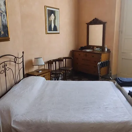 Palazzo Spiga كوارتو سانتيلينا