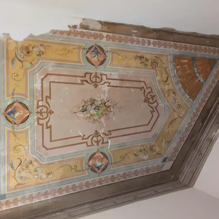 Konukevi Palazzo Spiga Quartu SantʼElena